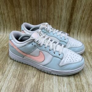 Nike Dunk Low Women's Size 8.5 Barely Green Shoes Sneakers Low Top‎ DD1503-104